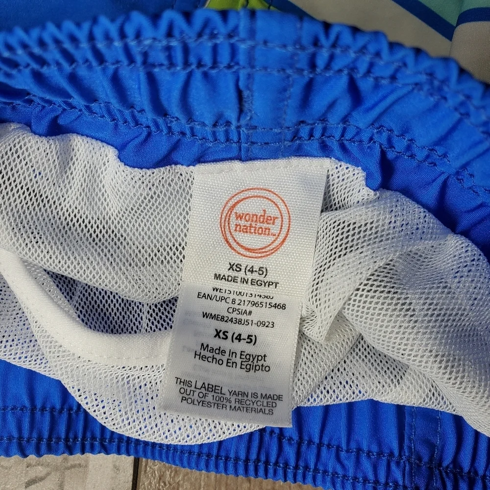 Wonder Nation Boys Swim Trunks with UPF 50+ Size XS (4-5) NWOT Blue Sharks